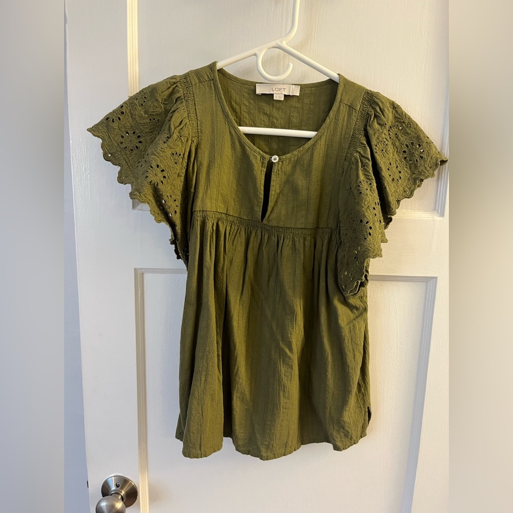 LOFT Green Flutter Sleeve Ruffled Blouse